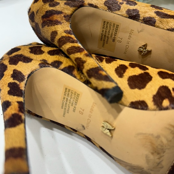 Victoria Secret women's leopard boots size 7 - Picture 10 of 11